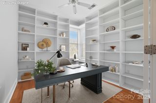 630 Calvert Street 306, Charlotte, NC 28208