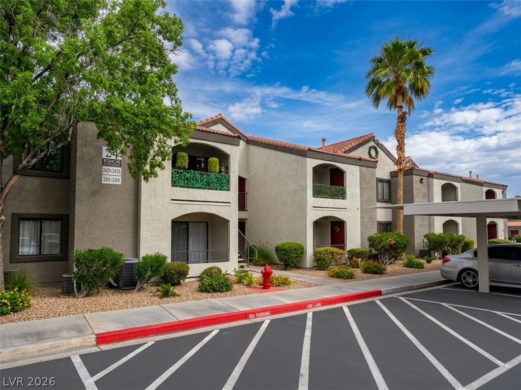 950 Seven Hills Drive 2425, Henderson, NV 89052