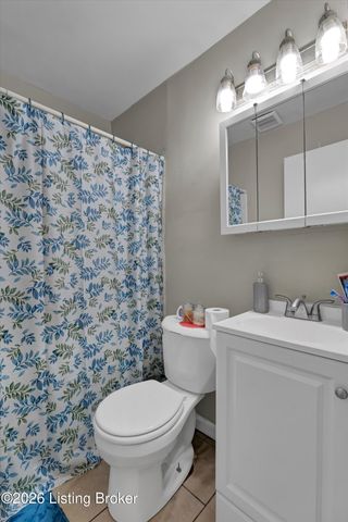 1113 Beecher St, Louisville, KY 40215