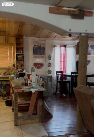 762 County Road 122, Alice, TX 78332