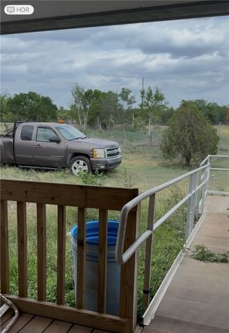 762 County Road 122, Alice, TX 78332