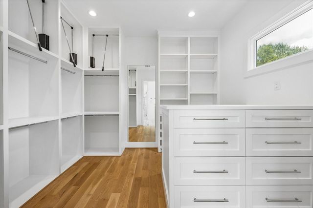 704 Teetshorn Street, Houston, TX 77009