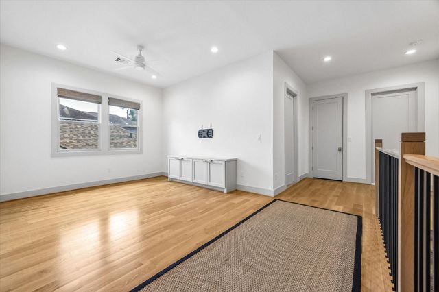 704 Teetshorn Street, Houston, TX 77009
