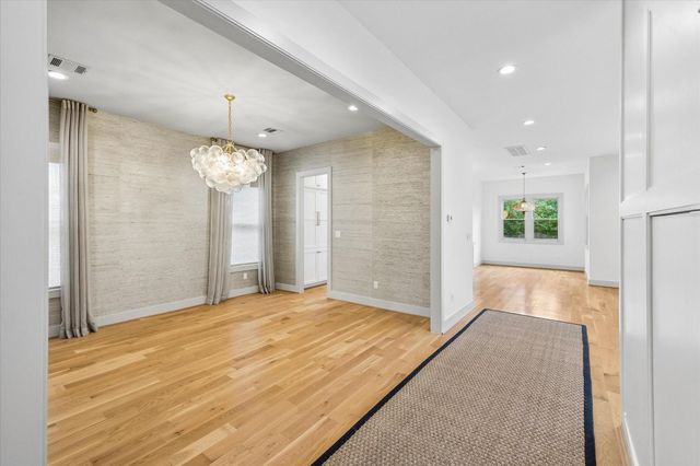 704 Teetshorn Street, Houston, TX 77009