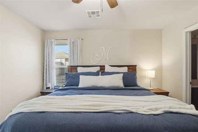 11701 Casey Drive, Yukon, OK 73099