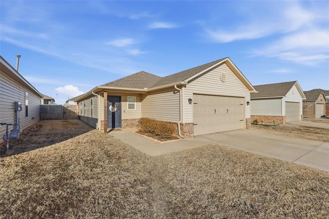 11701 Casey Drive, Yukon, OK 73099