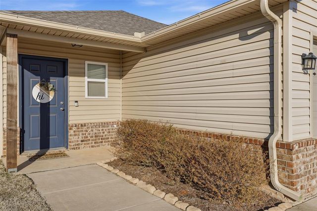 11701 Casey Drive, Yukon, OK 73099