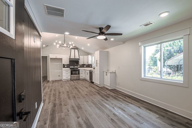 830 SE High Street SE, Gainesville, GA 30501