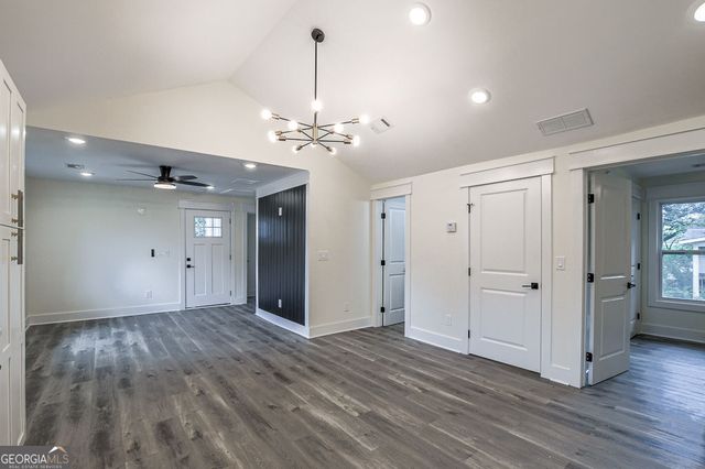 830 SE High Street SE, Gainesville, GA 30501