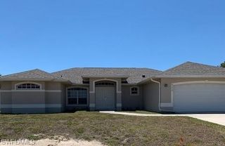 420 NE 15th TER, Cape Coral, FL 33909