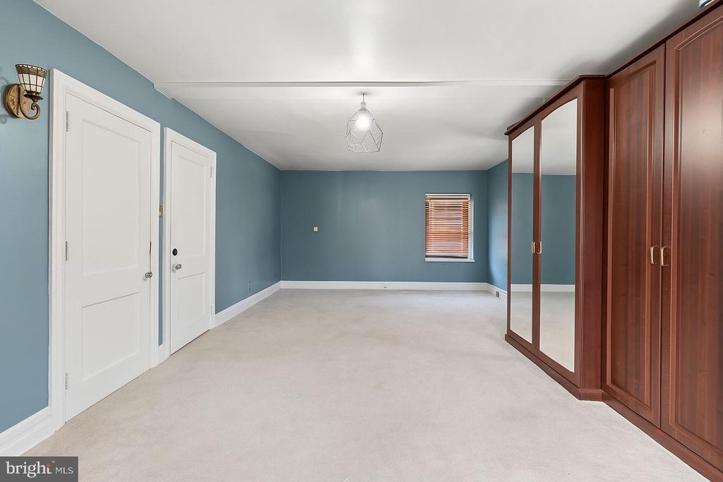 Image 27 of property listing at 5046 NEVADA ST, Philadelphia, PA 19131