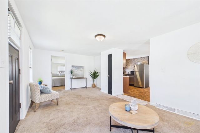 21 Golf St, Fairhaven, MA 02719
