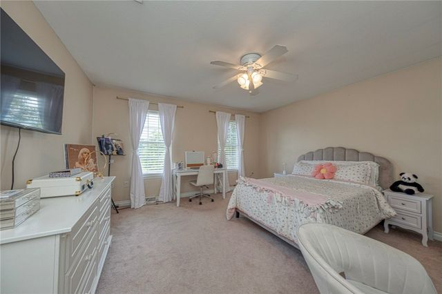 9911 Le Grand Drive, Mccandless, PA 15090