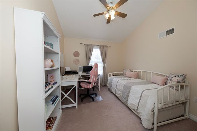9911 Le Grand Drive, Mccandless, PA 15090
