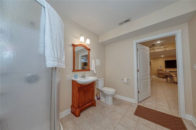 9911 Le Grand Drive, Mccandless, PA 15090
