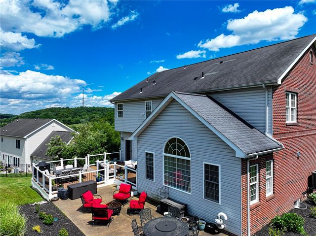 9911 Le Grand Drive, Mccandless, PA 15090
