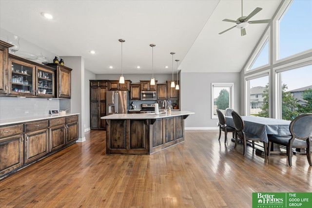 10633 S 191ST Street, Omaha, NE 68136