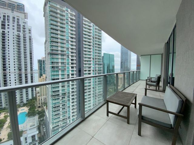 1100 S Miami Ave 2811, Miami, FL 33130