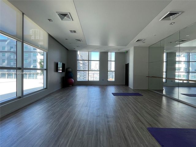 1100 S Miami Ave 2811, Miami, FL 33130