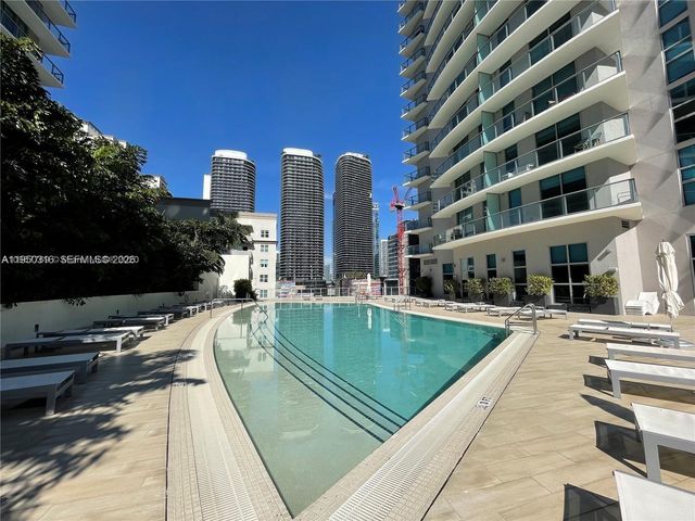 1100 S Miami Ave 2811, Miami, FL 33130