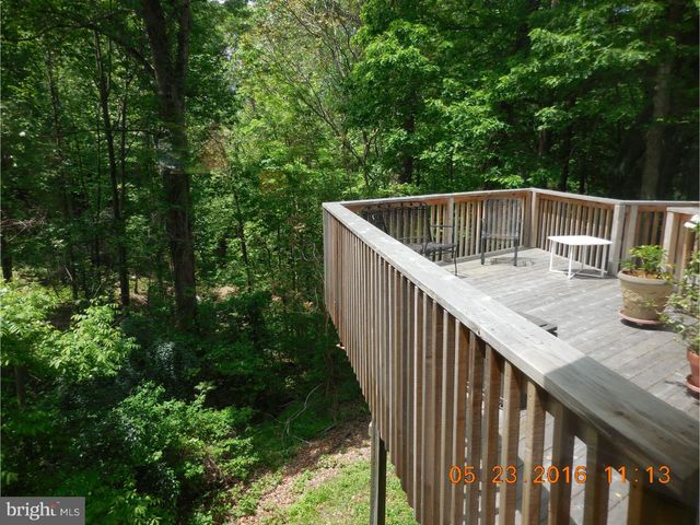 8 AZALEA LN, Media, PA 19063