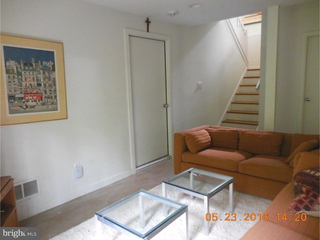 8 AZALEA LN, Media, PA 19063