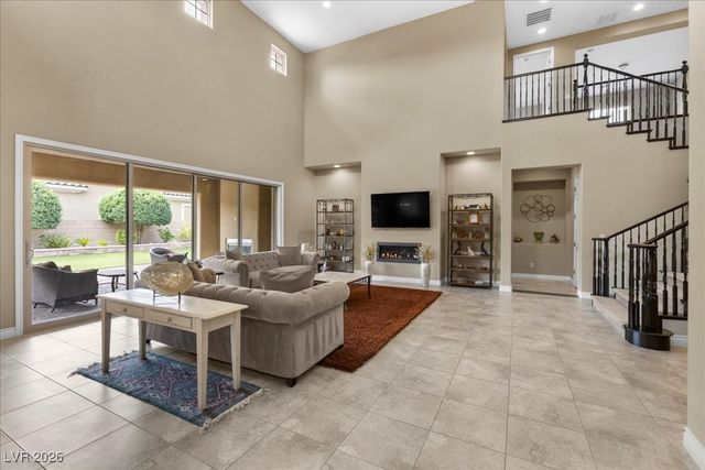 11 Carolina Cherry Drive, Las Vegas, NV 89141