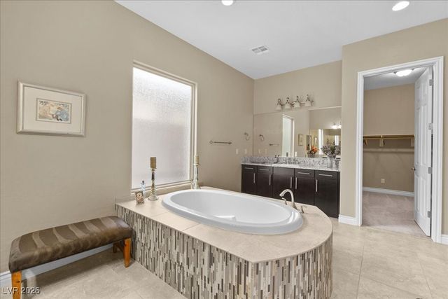 11 Carolina Cherry Drive, Las Vegas, NV 89141