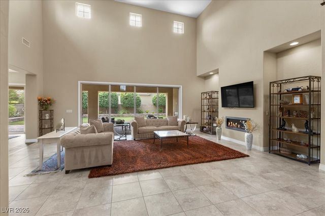 11 Carolina Cherry Drive, Las Vegas, NV 89141