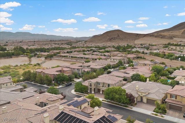 11 Carolina Cherry Drive, Las Vegas, NV 89141