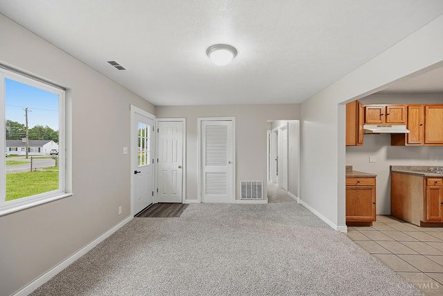 2903 Roslyn Drive, Middletown, OH 45044