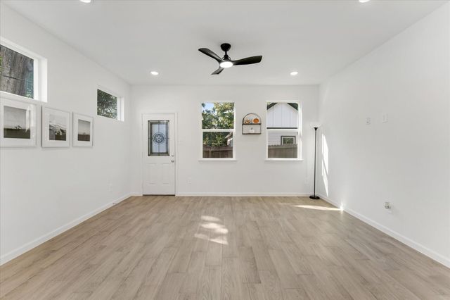 11382 Underwood Street, Willis, TX 77318