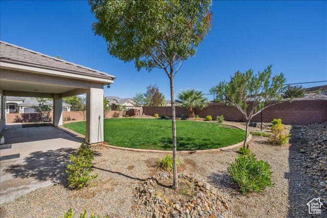 3237 S TIGER MAPLE CIR, St. George, UT 84790