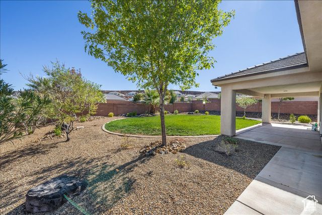 3237 S TIGER MAPLE CIR, St. George, UT 84790