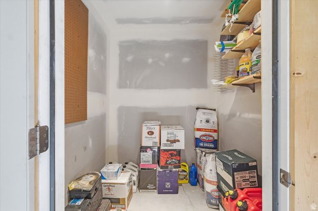 11116 S 800 E, Paradise, UT 84328