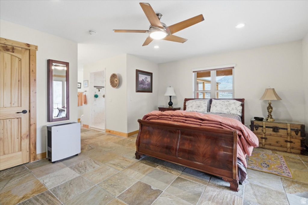 Image 17 of property listing at 11116 S 800 E, Paradise, UT 84328