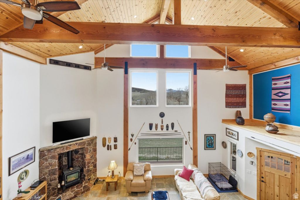 Image 33 of property listing at 11116 S 800 E, Paradise, UT 84328