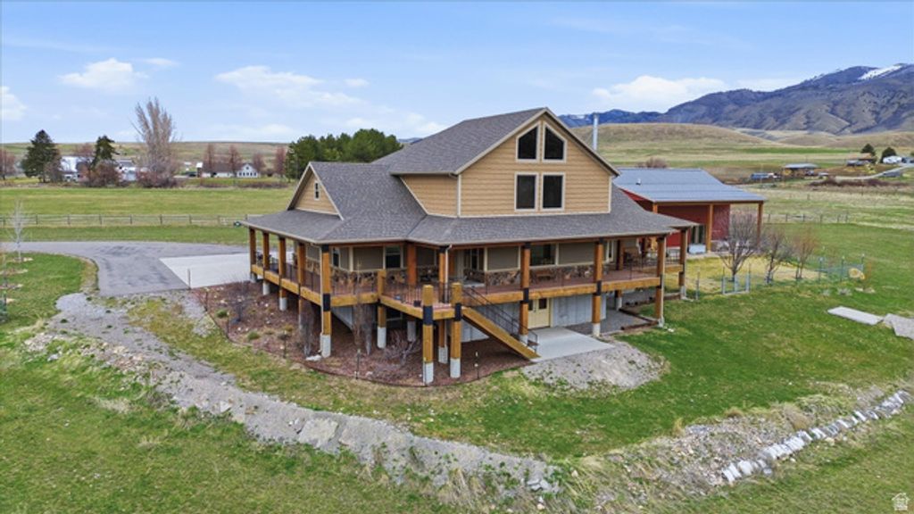 Image 58 of property listing at 11116 S 800 E, Paradise, UT 84328