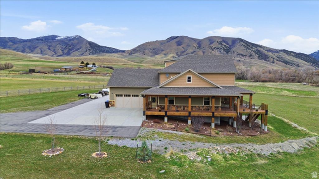 Image 60 of property listing at 11116 S 800 E, Paradise, UT 84328