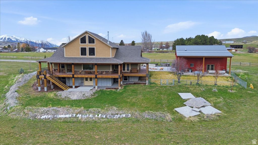 Image 61 of property listing at 11116 S 800 E, Paradise, UT 84328