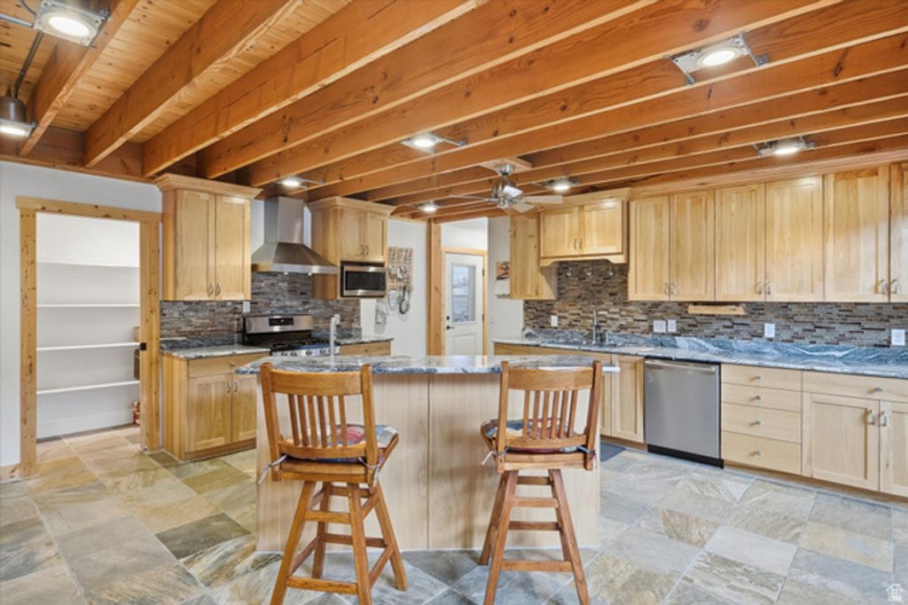 Image 10 of property listing at 11116 S 800 E, Paradise, UT 84328