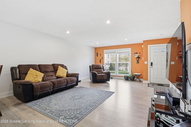 3847 Zaharas Lane 19, Okemos, MI 48864