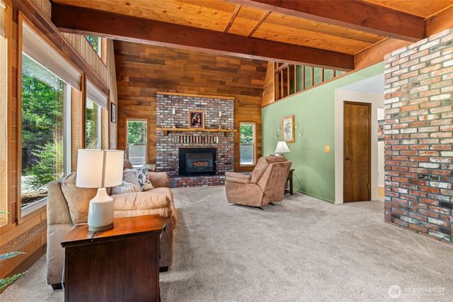 132 Armstrong Road, Chehalis, WA 98532