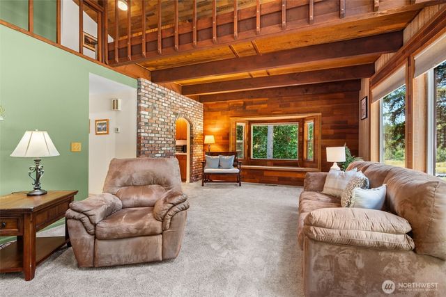 132 Armstrong Road, Chehalis, WA 98532