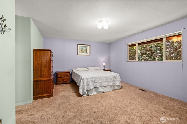 132 Armstrong Road, Chehalis, WA 98532