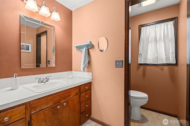 132 Armstrong Road, Chehalis, WA 98532