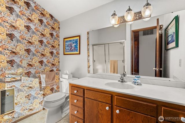 132 Armstrong Road, Chehalis, WA 98532