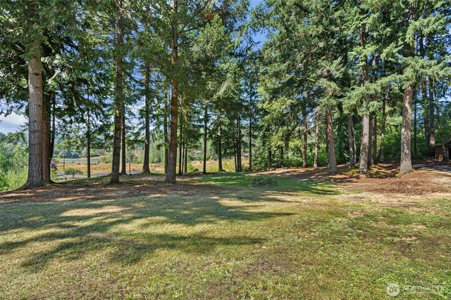 132 Armstrong Road, Chehalis, WA 98532