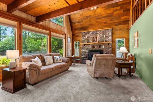 132 Armstrong Road, Chehalis, WA 98532