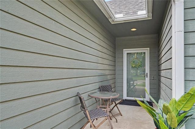 1414 E 25th Terrace, Lawrence, KS 66046